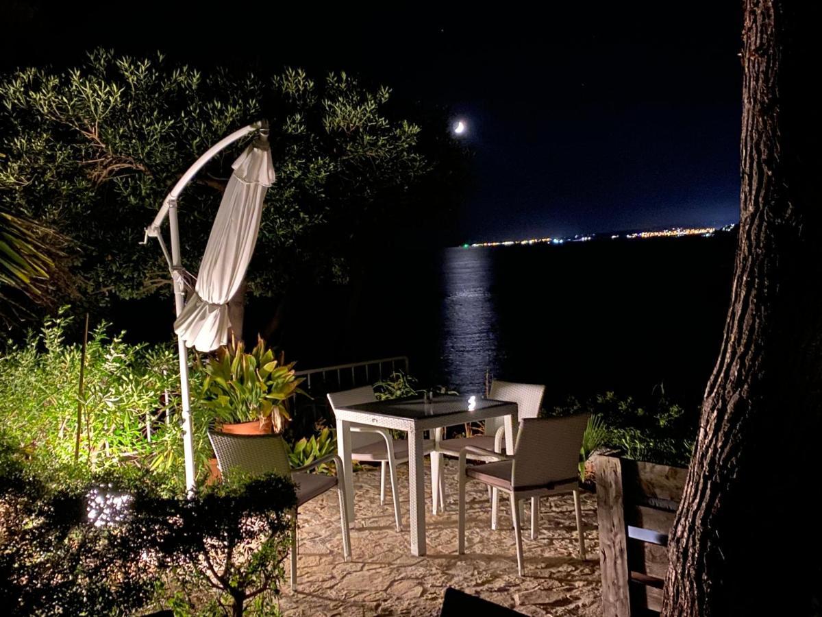 B&B ViaDelMare Patù Exterior foto