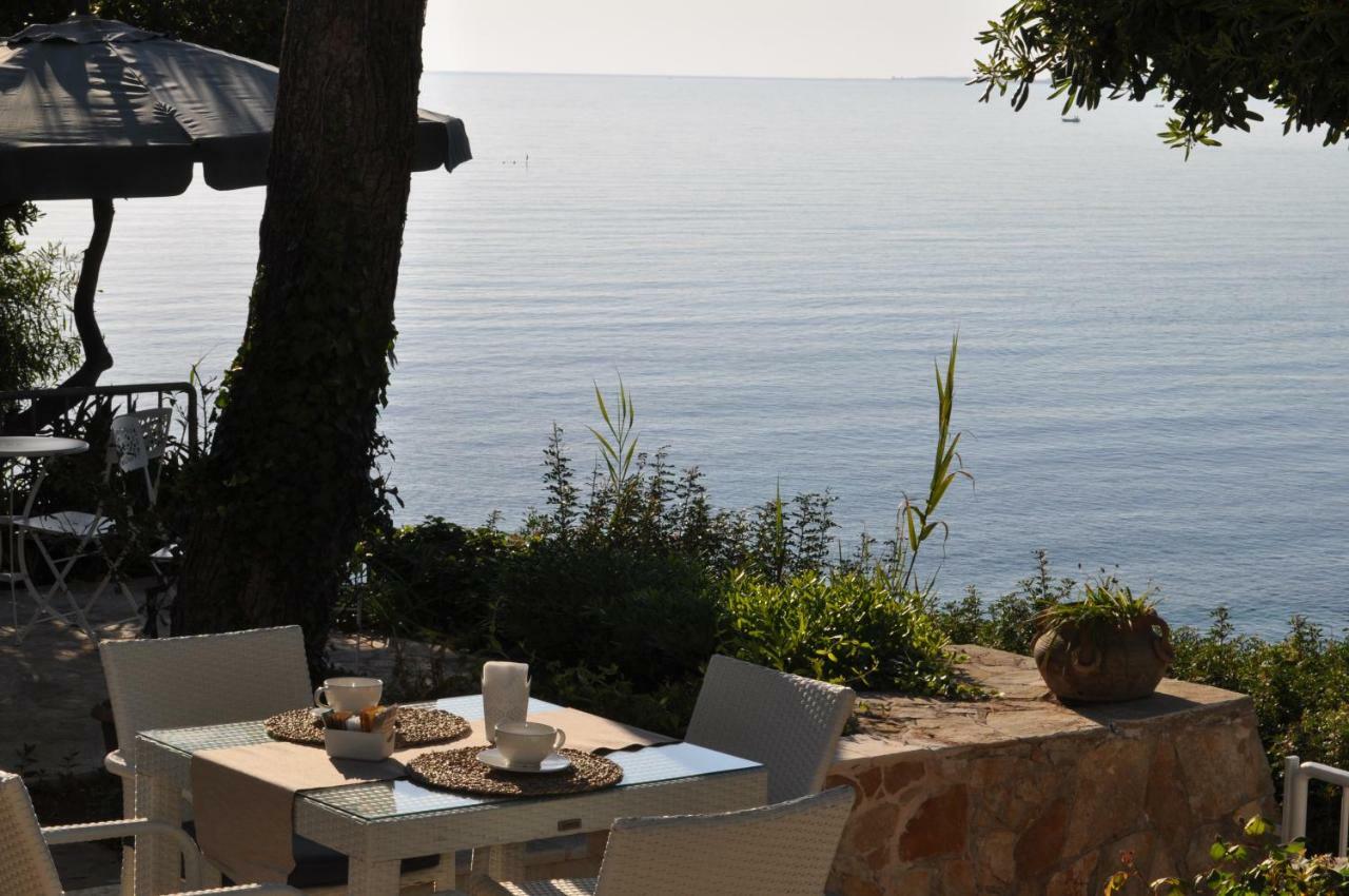 B&B ViaDelMare Patù Exterior foto